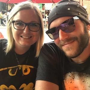 Meet your Posher, Amber